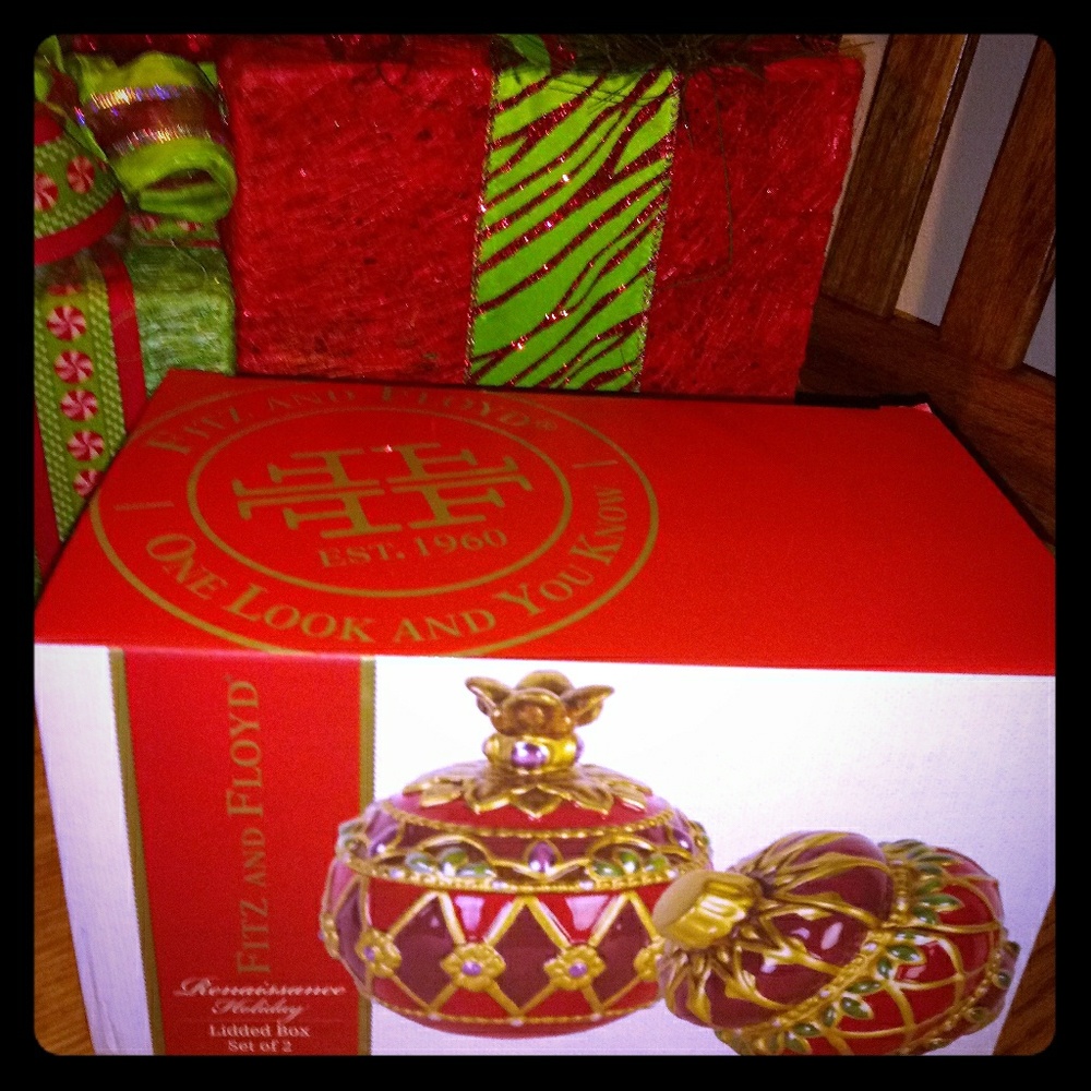 Fitz and Floyd Lidded Christmas Boxes